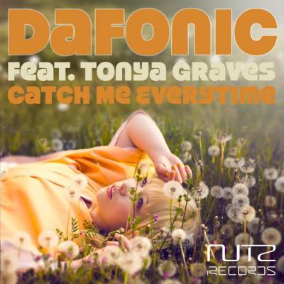 Tonya Graves v singlu od Dafonic Tonya Graves v singlu od Dafonic