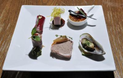 restaurace Na Kopci - 6 minipředkrmů podle šefkuchaře restaurace Na Kopci - 6 minipředkrmů podle šefkuchaře